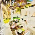Luxury Fanabe With Private Garden Apartment