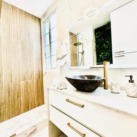 דירה Luxury Fanabe With Private Garden אדחה