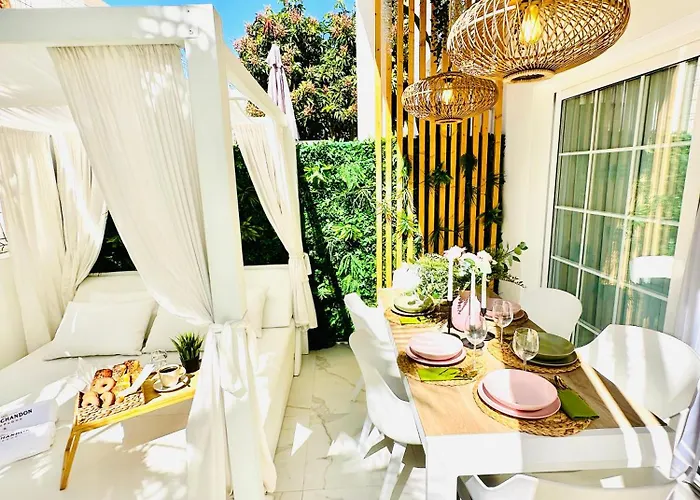 Luxury Fanabe With Private Garden Апартаменти Адехе